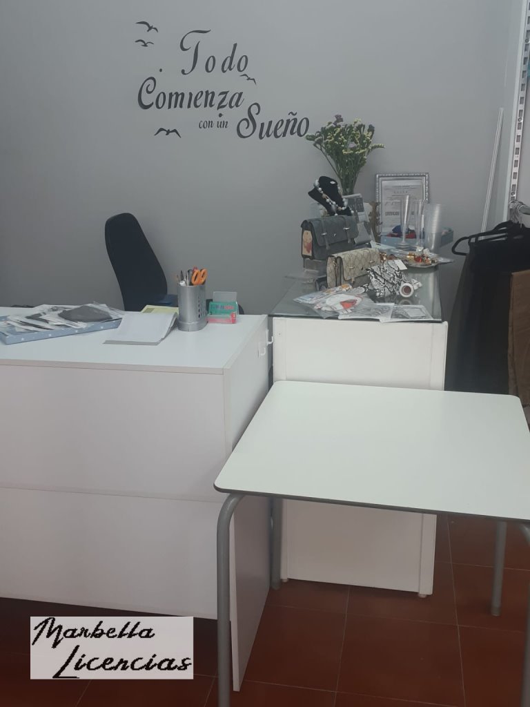 Licencia Apertura Tienda Ropa Avenida General Lopez Dominguez Marbella_009